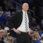 men’s-basketball-ap-poll:-kentucky-falls-flat-in-brutal-loss,-oklahoma-keeps-surging-ahead-of-sec-play