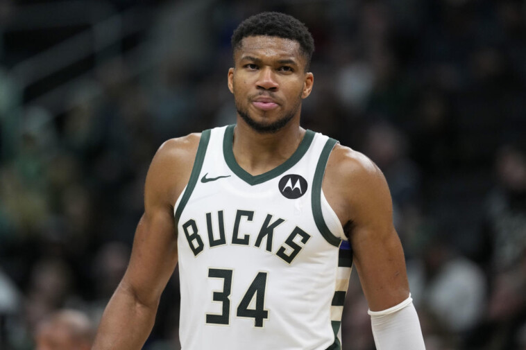 giannis-antetokounmpo,-bucks-miffed-they-were-left-off-nba’s-christmas-day-slate:-‘i’m-pissed’