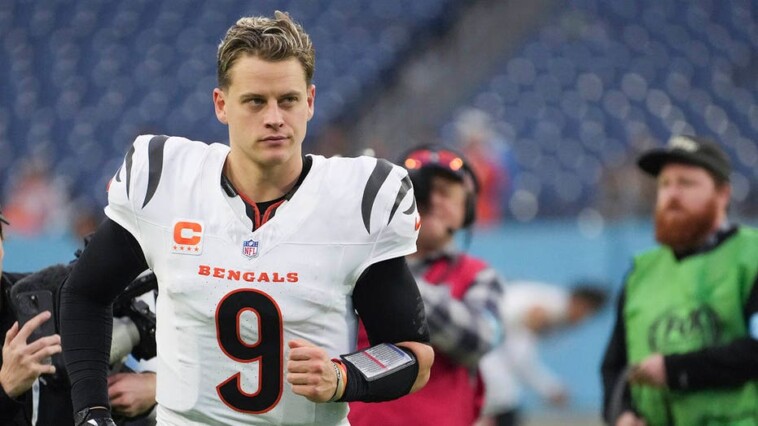 bengals’-joe-burrow-explains-why-he-opted-for-samurai-sword-gifts-for-teammates:-‘they-wanted-guns’