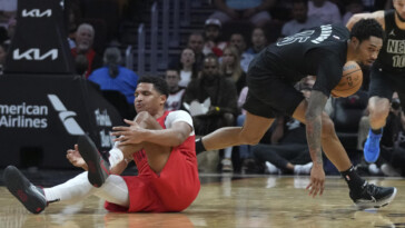 heat-guard-dru-smith-out-for-season-with-torn-achilles-tendon-after-return-from-acl-injury