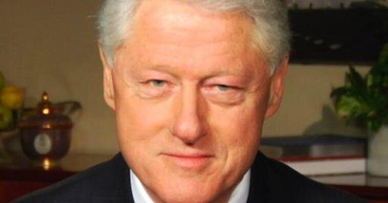 bill-clinton-discharged-from-hospital-after-hillary-posts-peculiar-christmas-photo