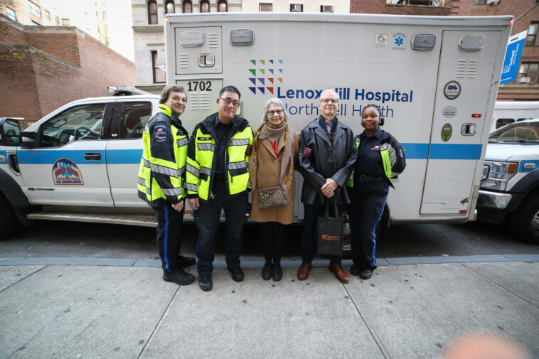 there-are-still-good-samaritans-in-nyc-—-and-two-who-saved-a-man’s-life-in-central-park-reunited-with-him-for-christmas