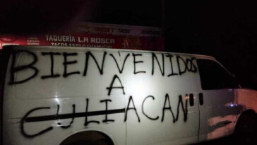 cartel-pilots-drop-leaflets-in-mexico-accusing-sinaloa-governor-of-helping-rivals