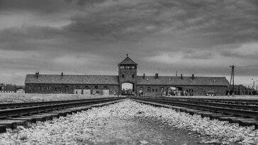 netanyahu-might-not-be-able-to-attend-auschwitz-liberation-anniversary-for-disgusting-reason