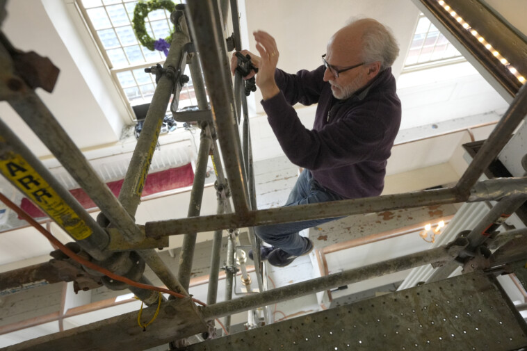 centuries-old-angels-revealed-beneath-layers-of-paint-at-boston-church-made-famous-by-paul-revere