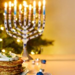 ‘chrismukkah’-celebration-combines-foods-of-christmas-and-hanukkah