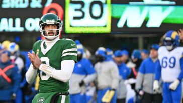 what-could-have-been-different-if-the-jets-hadn’t-blown-all-those-fourth-quarter-leads?