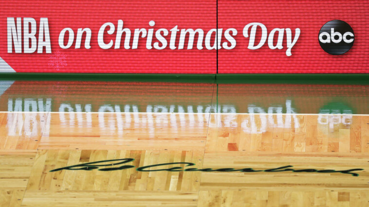 nba-on-christmas-day:-spurs-knicks-live-results,-updates,-highlights,-analysis