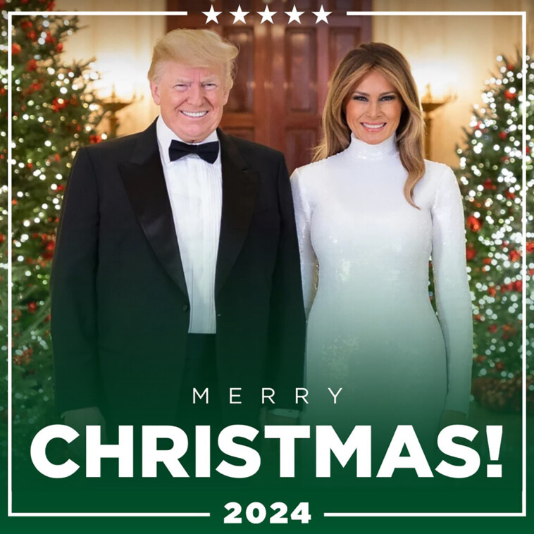 trump-keeps-it-merry-and-bright-with-recycled-xmas-photo-and-simple-wish