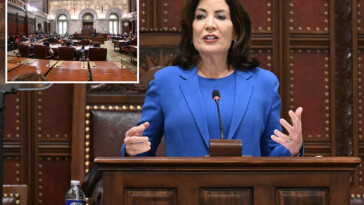 legislative-scrooge:-hochul-doles-out-final-vetoes,-approvals-for-2024-bills