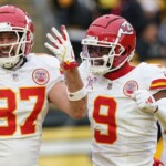 chiefs-capture-afc’s-top-seed-as-steelers-lose-third-straight