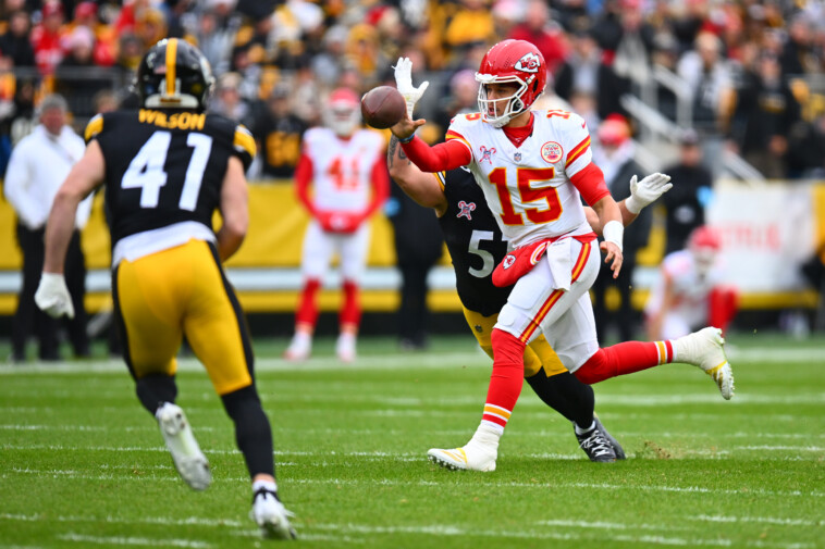 chiefs-clinch-afc’s-top-seed-with-christmas-day-win-over-steelers