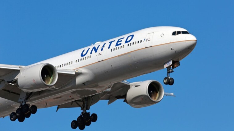 body-found-in-wheel-well-of-united-airlines-christmas-eve-flight-from-chicago-to-maui