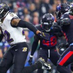 ravens-demolish-texans-on-christmas-behind-derrick-henry,-lamar-jackson