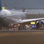 dead-body-found-in-wheel-well-of-plane-at-maui-airport