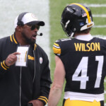 mike-tomlin-doesn’t-hold-back-on-‘junior-varsity’-steelers-after-christmas-dud-vs.-chiefs