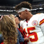 patrick-mahomes-reveals-crucial-promise-that-was-fulfilled-as-chiefs-grab-no.-1-seed-in-playoffs