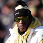 colorado’s-deion-sanders-warns-players-about-smoking-ahead-of-bowl-game