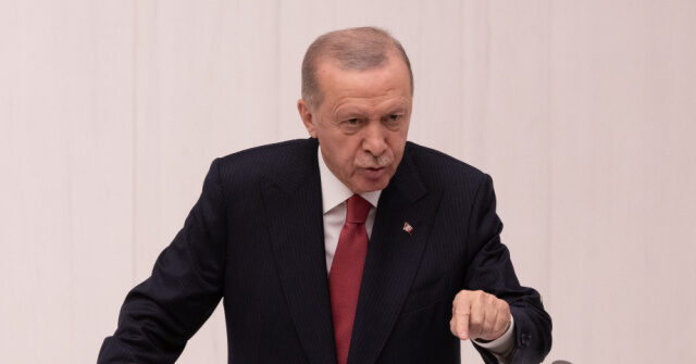 erdogan-warns-kurds-will-be-‘buried-in-syrian-lands-along-with-their-weapons’