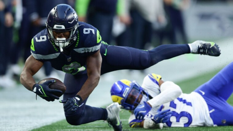 seahawks-place-leading-rusher-walker-on-ir