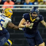 toledo,-pitt-make-bowl-game-history-in-extended-contest-that-becomes-instant-classic