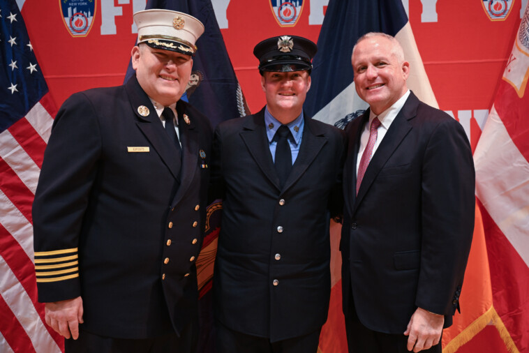 son-who-lost-fdny-firefighter-dad-in-‘black-sunday’-blaze-becomes-smoke-eater-himself:-‘trying-to-make-him-proud’