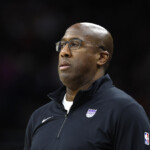 sacramento-kings-fire-coach-mike-brown-after-disappointing-13–18-start