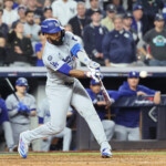 teoscar-hernandez-signs-three-year,-$66-million-contract-to-stay-with-dodgers