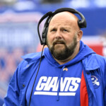 history-shows-giants-have-complicated-decisions-for-brian-daboll,-joe-schoen