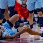 morant-leaves-grizzlies’-win-with-shoulder-injury