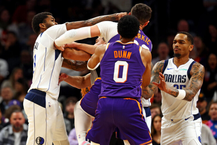 mavericks-suns-brawl-ends-with-3-ejected-after-punch-thrown