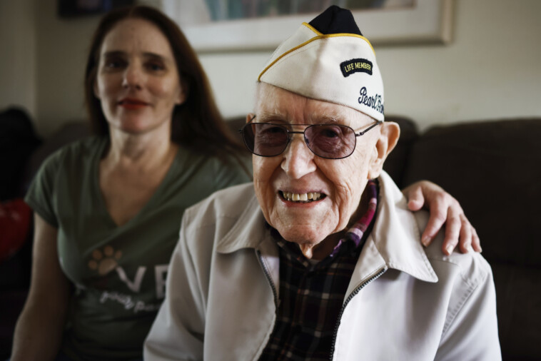 warren-upton,-the-oldest-living-survivor-of-the-attack-on-pearl-harbor,-dies-at-105