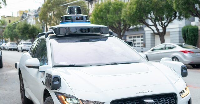 passengers-of-waymo’s-self-driving-cars-are-being-terrorized-in-san-francisco