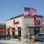 read-the-emails-from-‘courageous’-hospital-staffers-who-complained-about-free-chick-fil-a