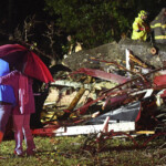 tornadoes-touch-down-in-texas-and-mississippi,-killing-2-and-injuring-6-others