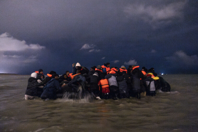 3-dead-off-northern-france-coast-in-attempt-to-cross-english-channel