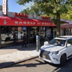 three-teens-stabbed-by-masked-suspect-after-argument-at-nyc-bagel-shop