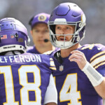 nfl-scores,-live-updates:-vikings-host-packers-in-massive-nfc-north-showdown