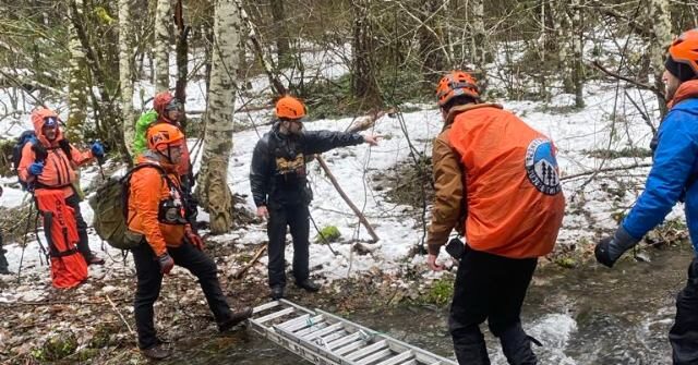 police:-2-men-searching-for-‘sasquatch’-found-dead-in-washington-wilderness