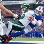 aaron-rodgers-sets-dreadful-nfl-record-as-jets-crushed-against-bills