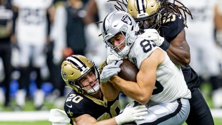 raiders-te-bowers-sets-pair-of-rookie-records