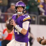 vikings’-sam-darnold-finds-jalen-nailor-for-31-yard-td-pass