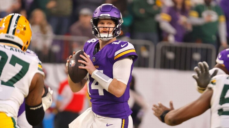 vikings’-sam-darnold-finds-jalen-nailor-for-31-yard-td-pass