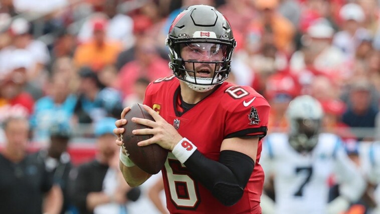 baker-mayfield’s-5-touchdowns-keep-bucs’-playoff-hopes-alive-in-win-over-panthers