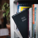 texas-school-district-backtracks-on-removing-bibles-to-meet-new-law-on-‘sexually-explicit’-materials:-‘wrong-and-likely-illegal’