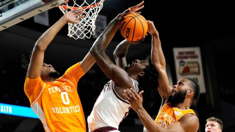 vols-still-top-ap-men’s-poll;-ucla-rises-7-spots