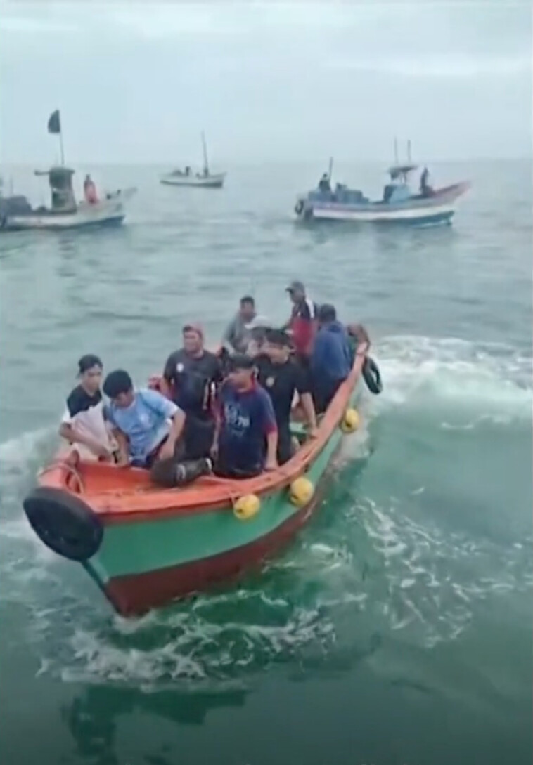 dozens-of-fishermen-stranded-at-sea-for-days-rescued-by-peru’s-navy