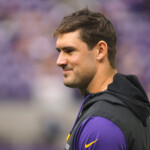 vikings-mulling-complicated-daniel-jones-decision-ahead-of-lions-showdown