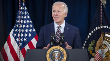 dem-rep-predicts-party-would’ve-lost-‘30-to-40-house-seats’-if-biden-was-on-the-top-of-the-ticket