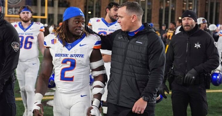 boise-state-coach-and-star-rb-turn-to-christ-ahead-of-historic-playoff-game,-repeatedly-quote-bible